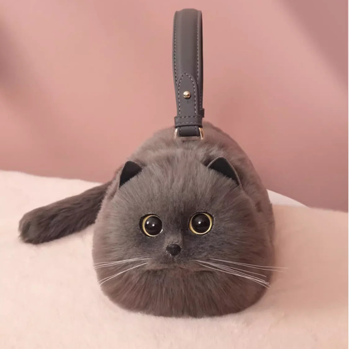 Realistic Cat Bag